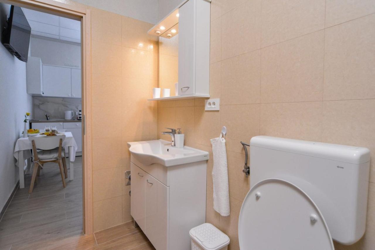 Md Studio Apartman Rijeka Extérieur photo